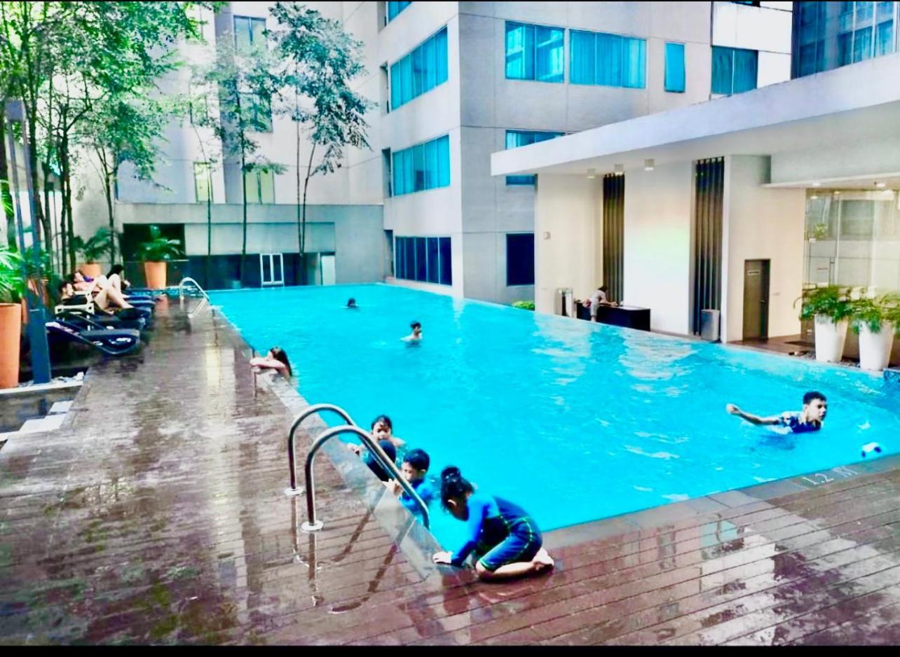 קואלה לומפור Summer Suites Klcc By Victorians מראה חיצוני תמונה