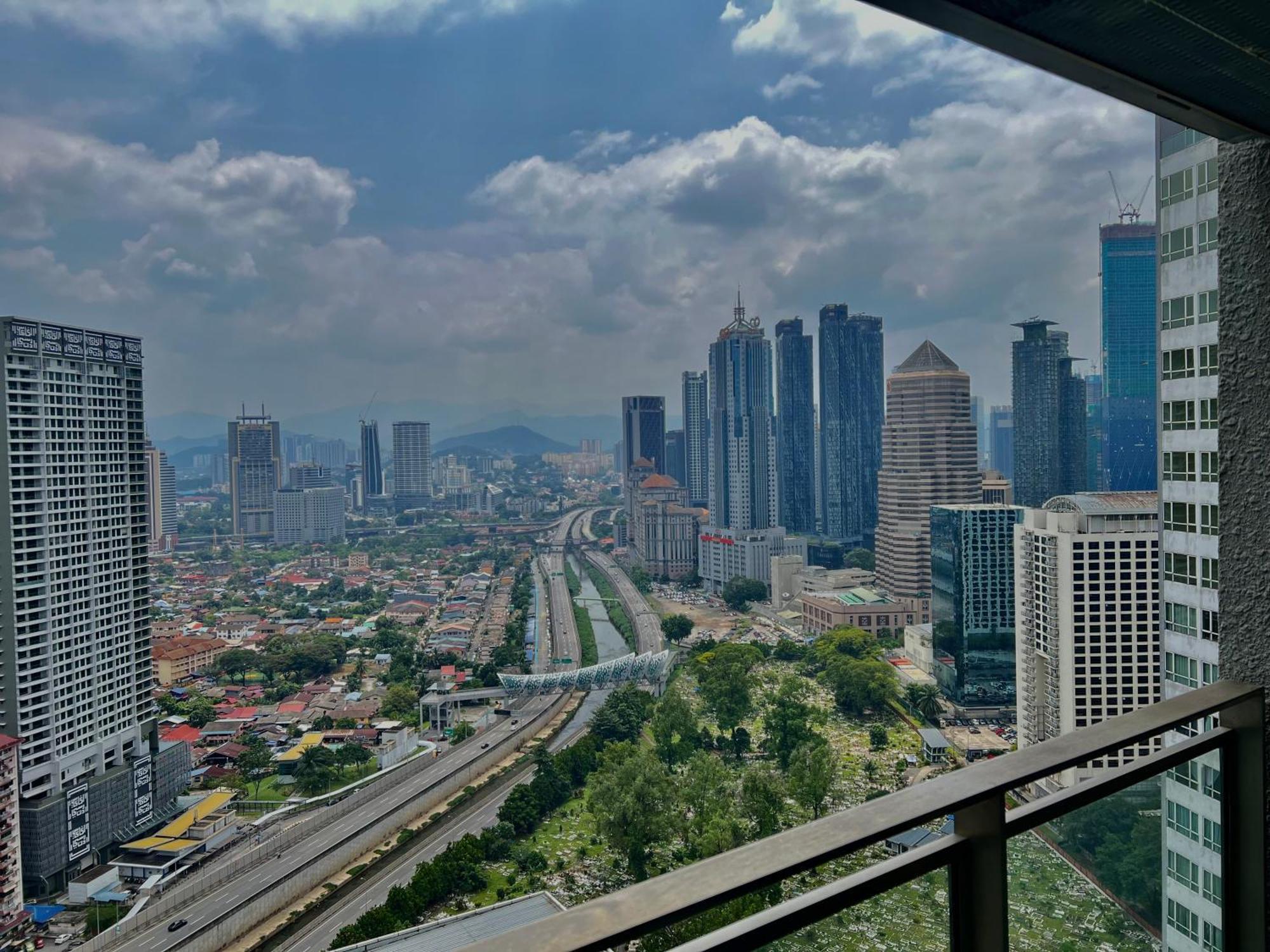 קואלה לומפור Summer Suites Klcc By Victorians מראה חיצוני תמונה