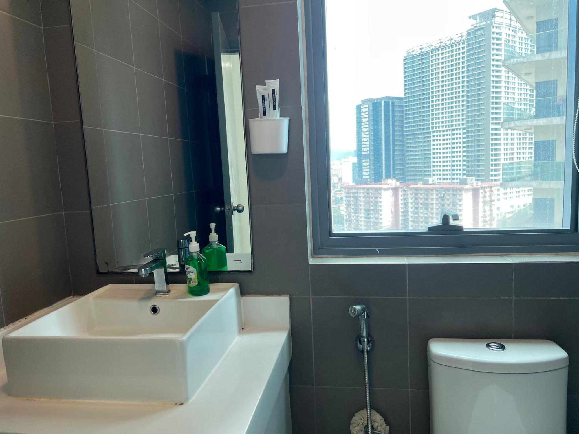 קואלה לומפור Summer Suites Klcc By Victorians מראה חיצוני תמונה